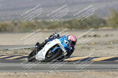 media/Dec-06-2025-CVMA (Sat) [[4a896cc04c]]/Race 4-Formula Middleweight/